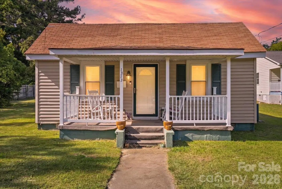 1313 Carolina Avenue, Roanoke Rapids, NC 27870 - #1