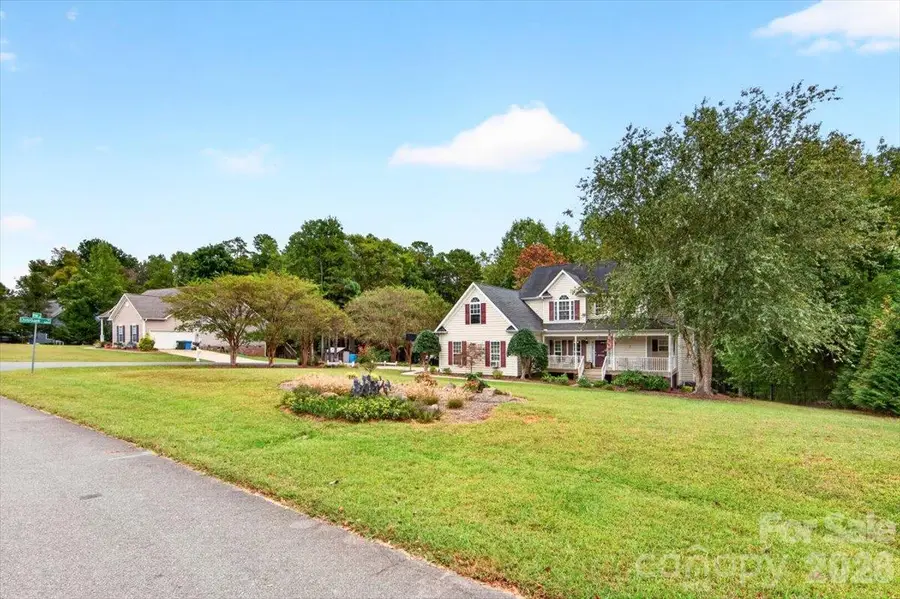8705 Dartmoor Place, Charlotte, NC 28227 - #2