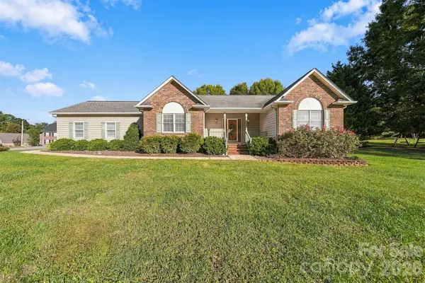 1119 Edgefield Lane, Newton, NC 28658