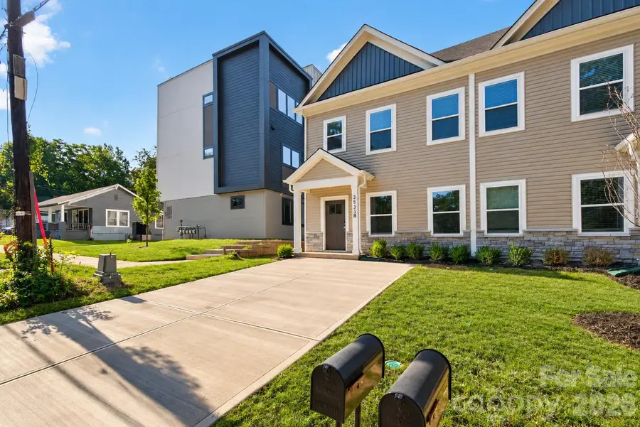 3533 Avalon Avenue, Charlotte, NC 28208 - #2