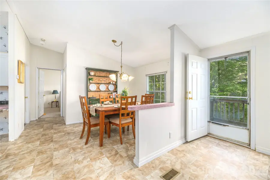 106 Nunnehi Trail, Waynesville, NC 28786 - #3