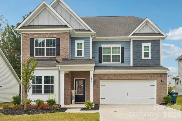 299 Hamptons Cove Road, Troutman, NC 28166