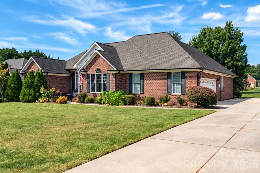 2915 Woodfield Lane, Lincolnton, NC 28092 - #2