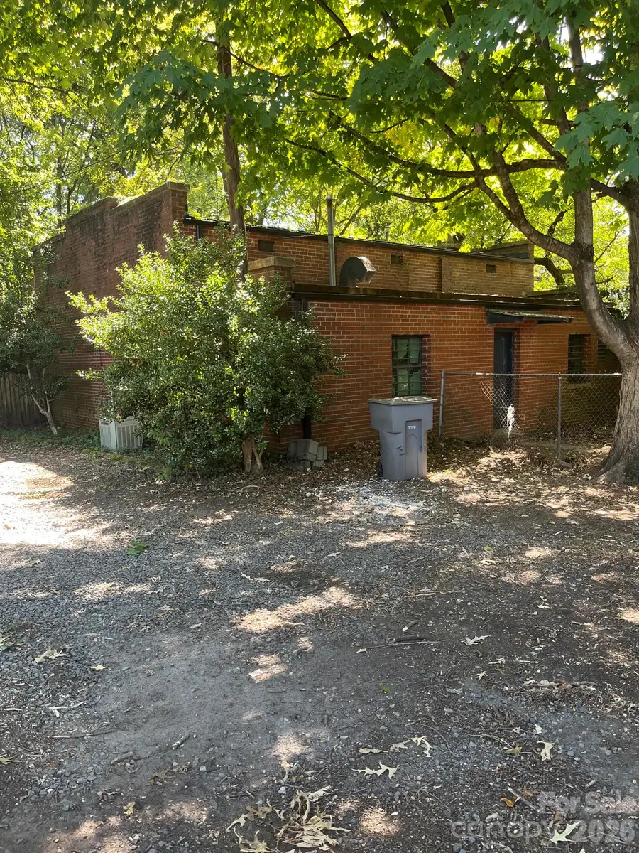510 Hawthorne Lane, Charlotte, NC 28204 - #2