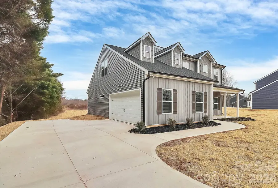 4060 Eagle Chase Drive, Charlotte, NC 28216 - #3