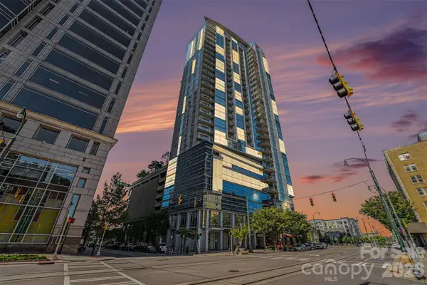 333 W Trade Street #1810, Charlotte, NC 28202