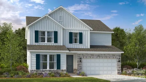 18222 Torchbearer Lane, Charlotte, NC 28278