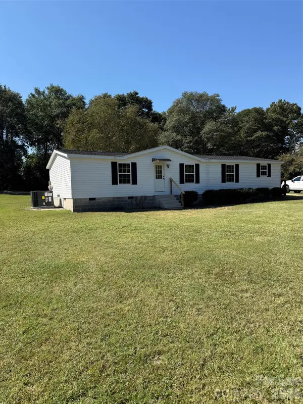 111 Rainbow Road, Wadesboro, NC 28170