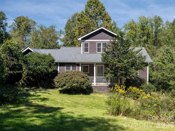 2 Song Bird Lane, Weaverville, NC 28787