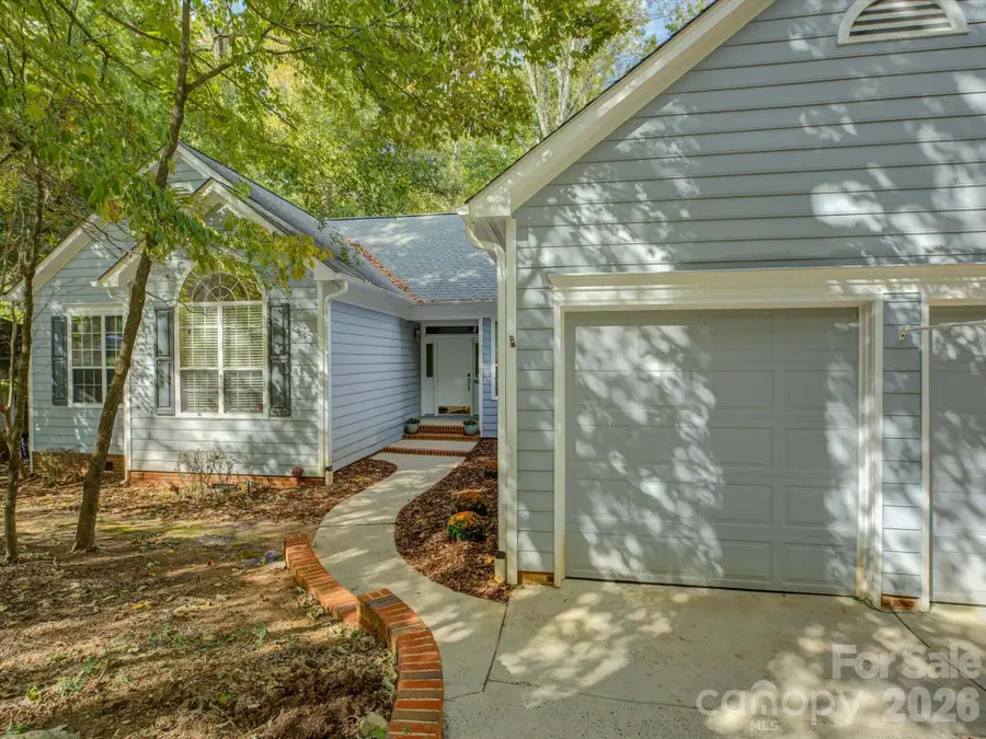 9207 Rainbow Forest Drive, Charlotte, NC 28277 - #2