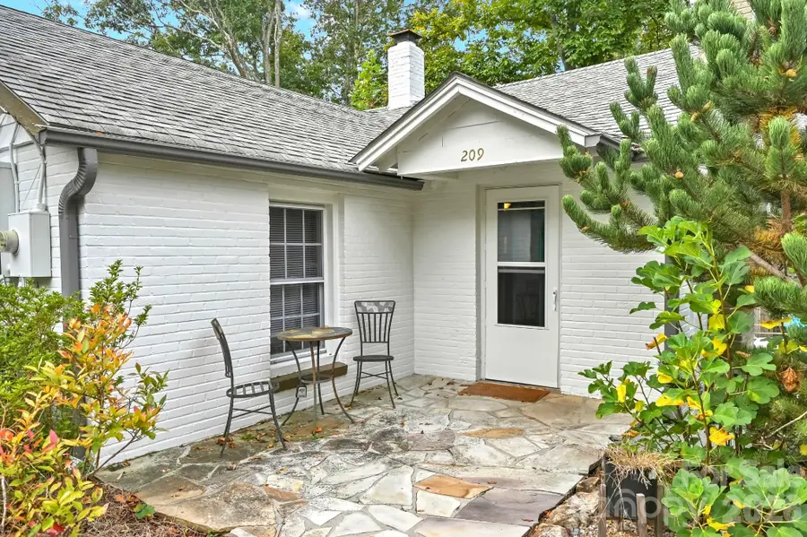 209 Old Haw Creek Road, Asheville, NC 28805 - #2