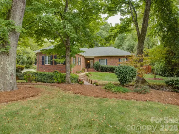 3946 Churchill Road, Charlotte, NC 28211