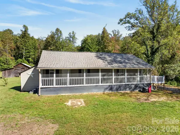2805 H T Road, Lenoir, NC 28645