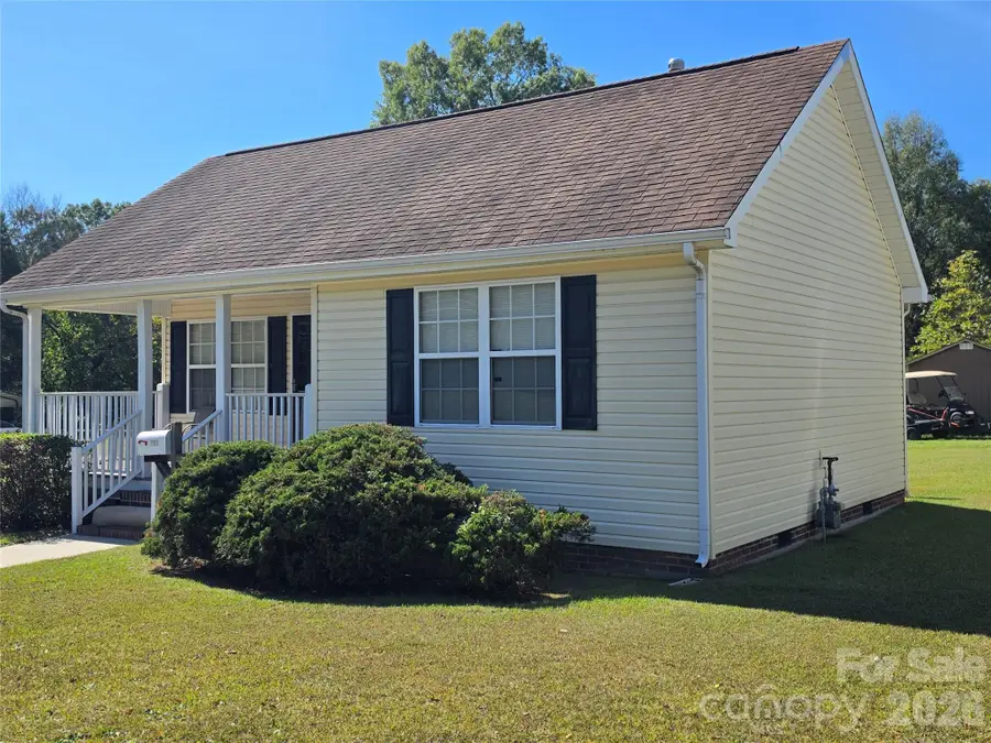 218 Center Street, Chester, SC 29706 - #3