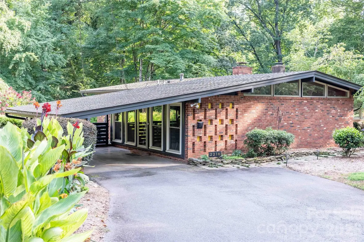 2216 Shadyview Drive, Charlotte, NC 28210 - #1