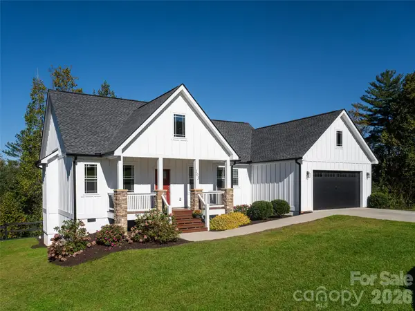 103 Hayes Ridge Lane, Mills River, NC 28759