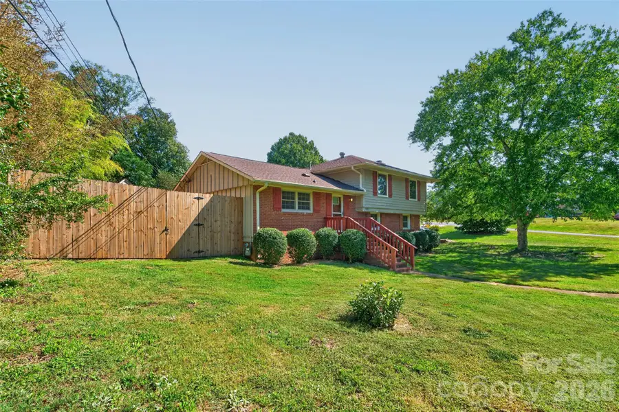 3325 Saint Evans Road, Charlotte, NC 28214 - #3