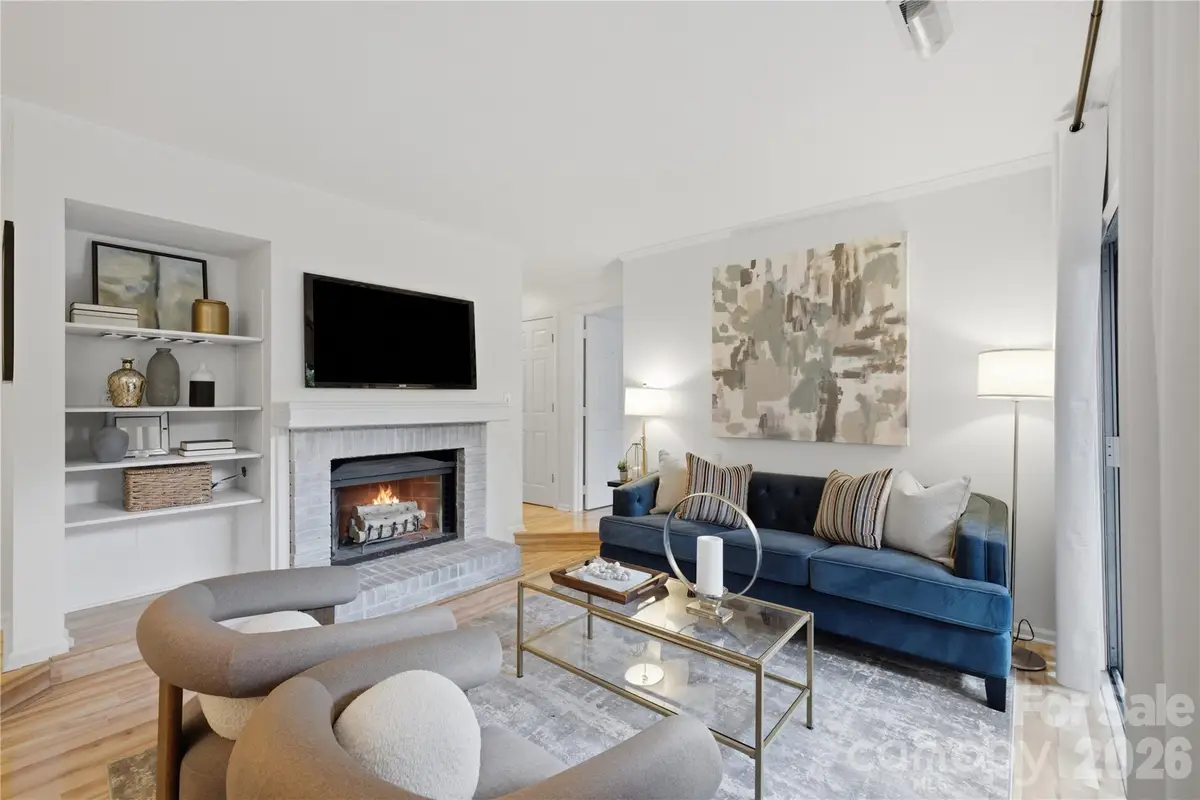1109 E Morehead Street #16, Charlotte, NC 28204 - #1