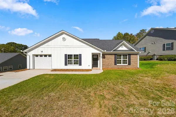 220 Abee Street, Morganton, NC 28655