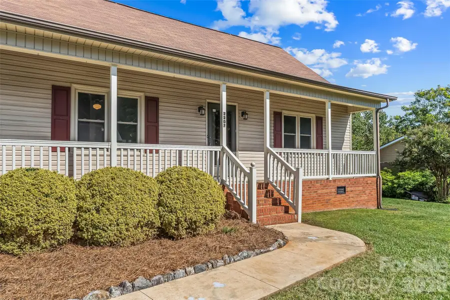2207 Beauty Street, Statesville, NC 28625 - #2