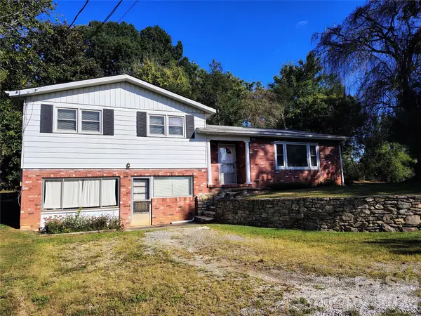 69 Alexander Road, Weaverville, NC 28787