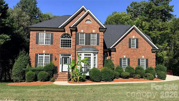 2910 Providence View Lane, Charlotte, NC 28270