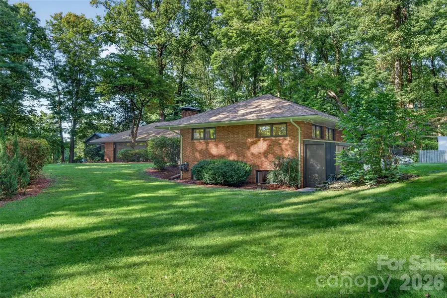 459 Forest Heights Drive, Marion, NC 28752 - #2