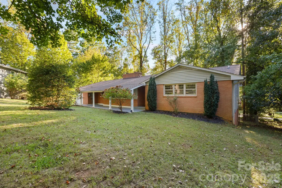 32 Oak Forest Drive, Asheville, NC 28803 - #1