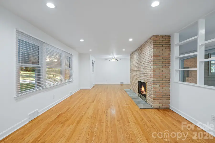 32 Oak Forest Drive, Asheville, NC 28803 - #3