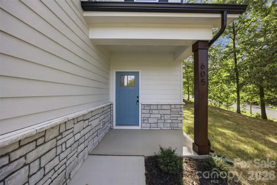 605 Coulwood Drive, Charlotte, NC 28214 - #3