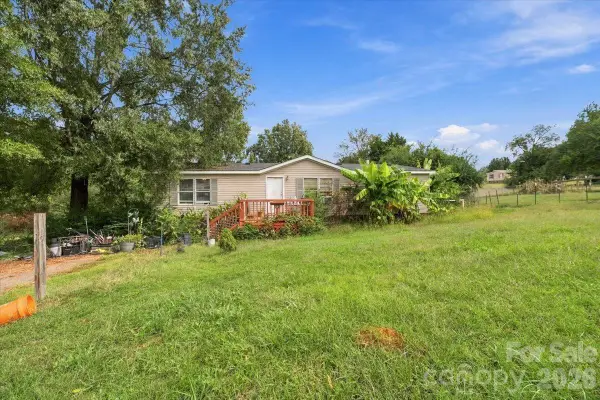 1176 Safeway Drive #65A, Gastonia, NC 28056