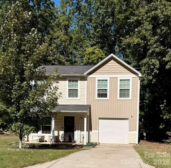 401 Lakeridge Drive, Statesville, NC 28625
