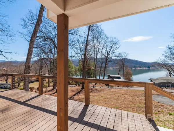 128 Cardinal Lane, Hayesville, NC 28904