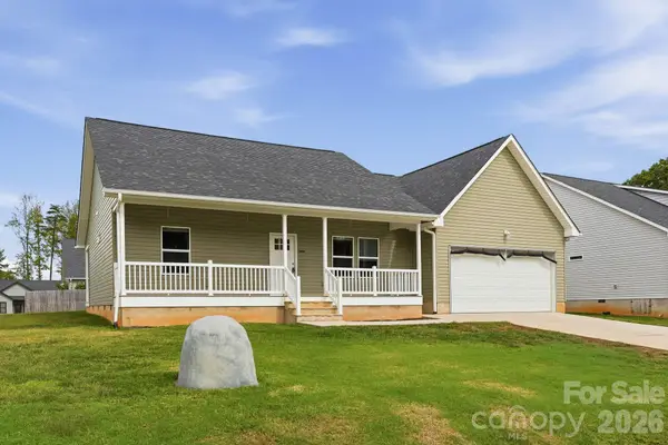 7667 Sarah Drive, Denver, NC 28037