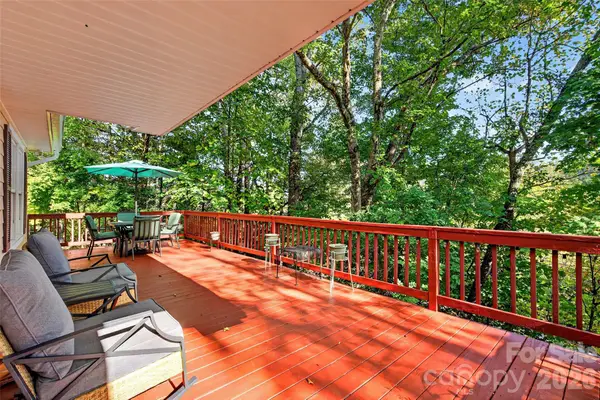 337 & 345 Avery Creek Road, Arden, NC 28704