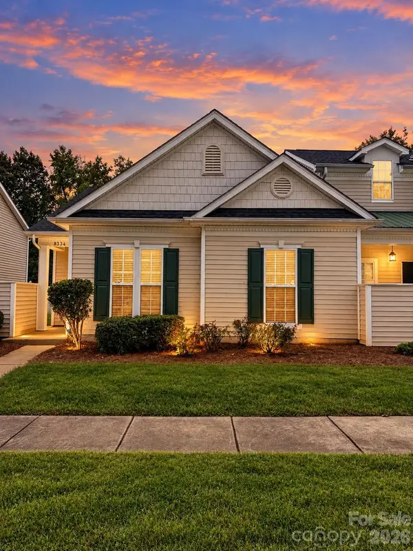 8334 Carob Tree Lane, Charlotte, NC 28215