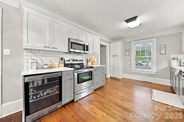 1339 5th Street Ne, Hickory, NC 28601