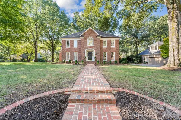5050 Kimblewyck Lane, Charlotte, NC 28226