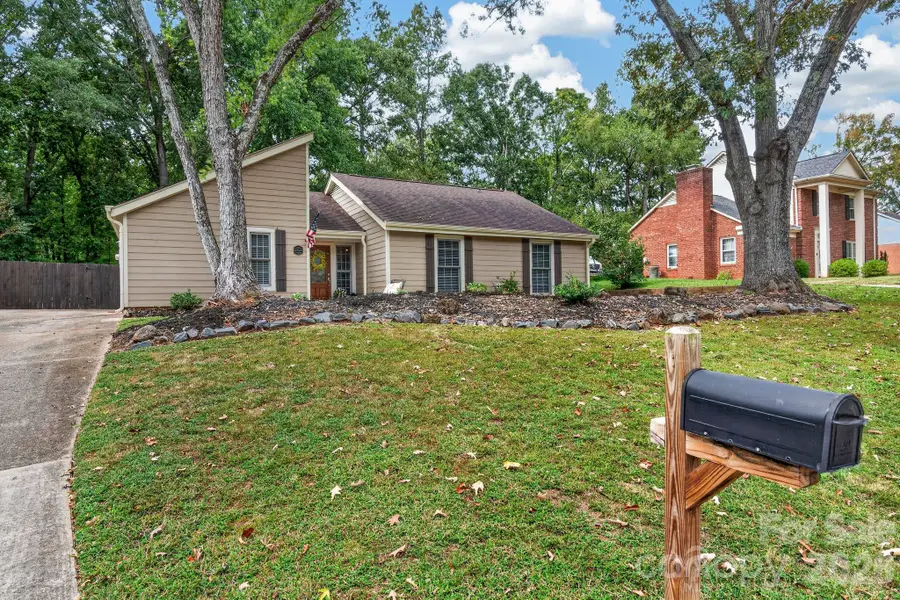4506 Woods End Lane, Charlotte, NC 28277 - #3
