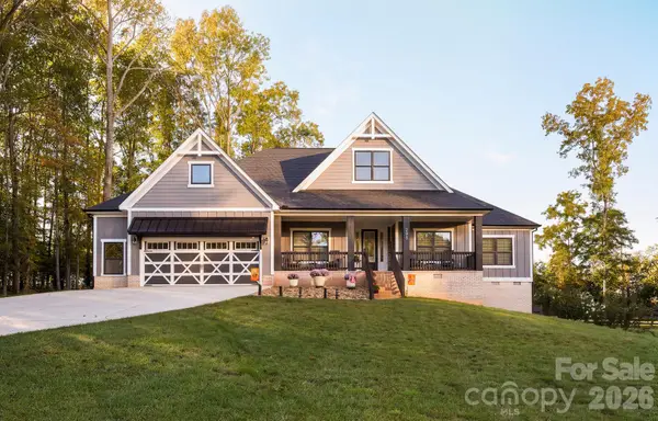 295 Rhode Island Court, Mocksville, NC 27028