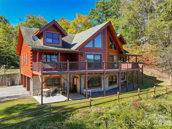 124 Borges Lane, Waynesville, NC 28785