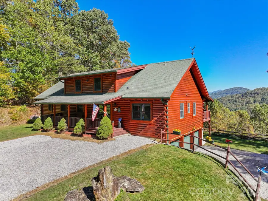 124 Borges Lane, Waynesville, NC 28785 - #3