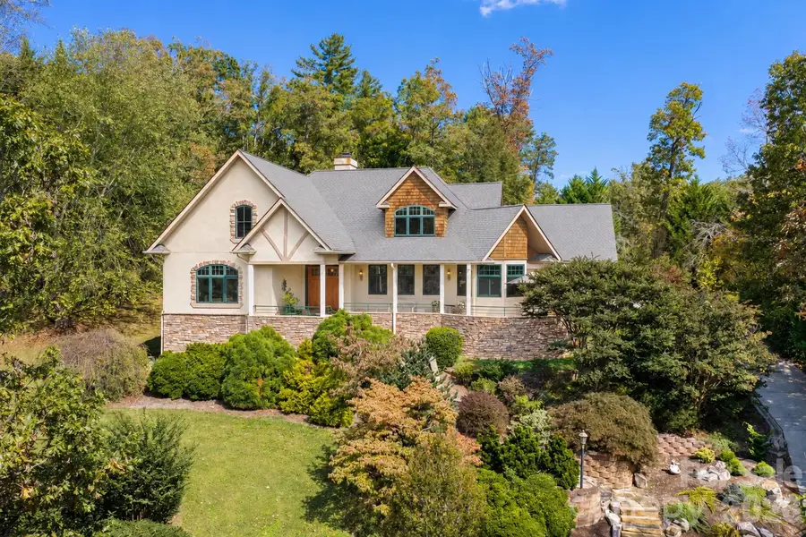 211 South Plains Drive, Asheville, NC 28803 - #2