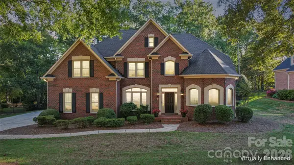 832 Kings Crossing Drive, Concord, NC 28027