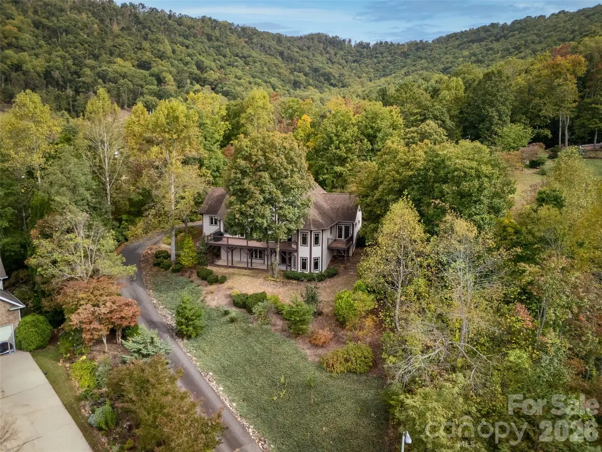 142 Twin Courts Drive, Weaverville, NC 28787 - #1