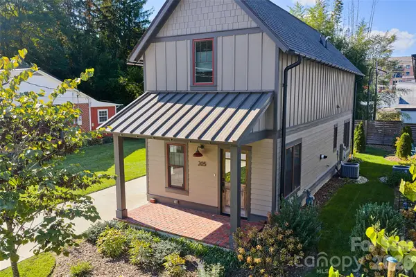 205 N Johnson Street, Brevard, NC 28712
