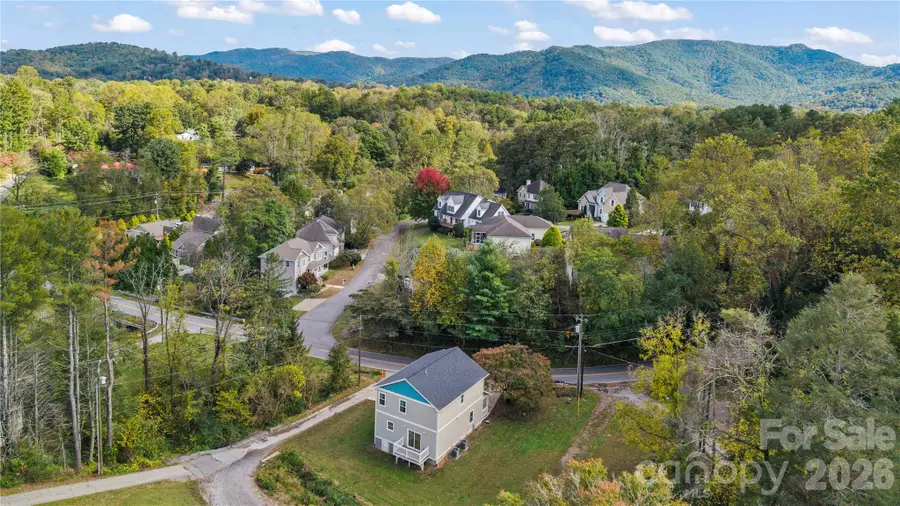 240 Old Farm School Road, Asheville, NC 28805 - #2