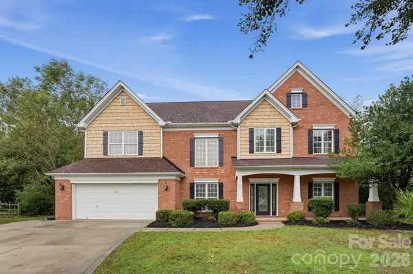 15127 Kellington Court, Charlotte, NC 28273