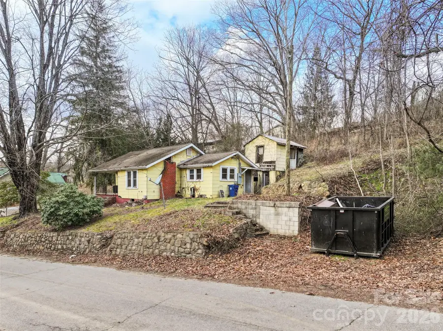 75 Travis Street, Clyde, NC 28721 - #2