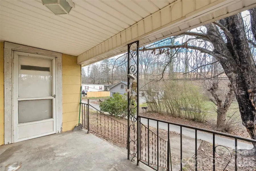 75 Travis Street, Clyde, NC 28721 - #3